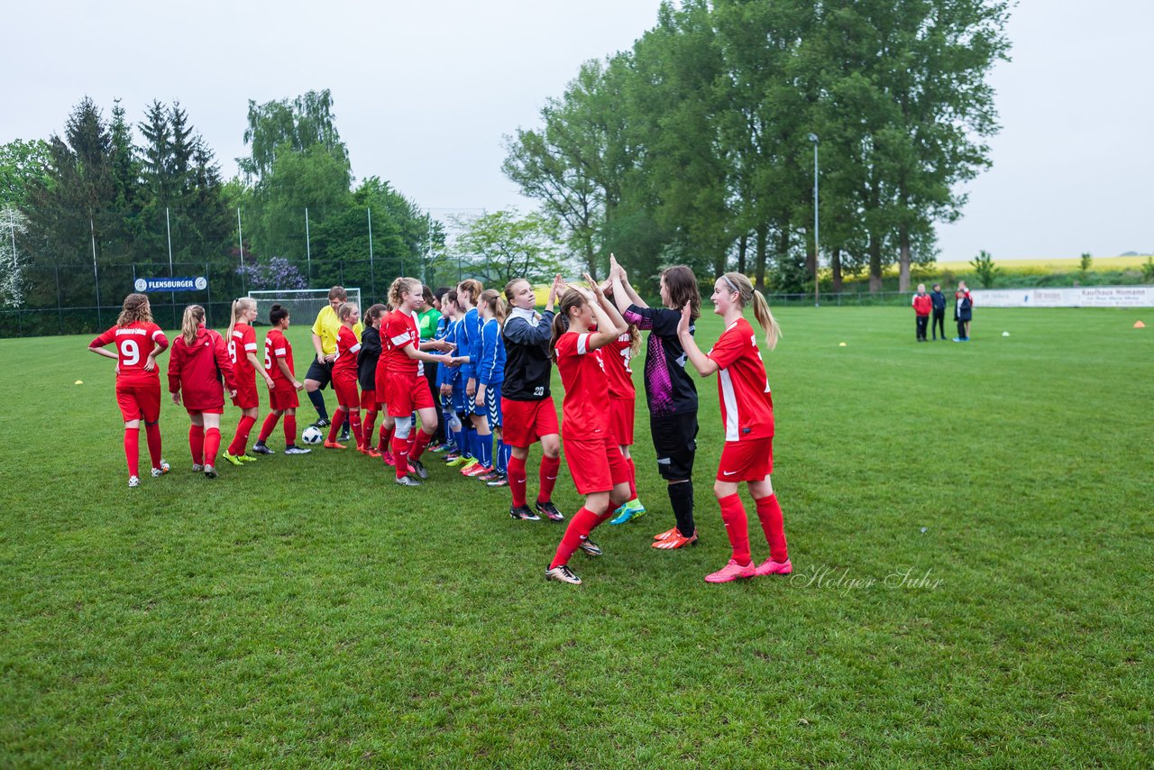 Bild 364 - wCJ SV Steinhorst/Labenz - VfL Oldesloe : Ergebnis: 18:0